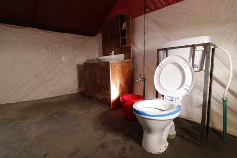 Bathroom 5, Wonderland Tourist Camp, Leh