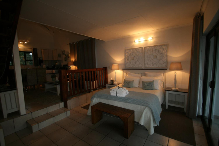 Bedroom 4, Dusk to Dawn Guesthouse, Gert Sibande