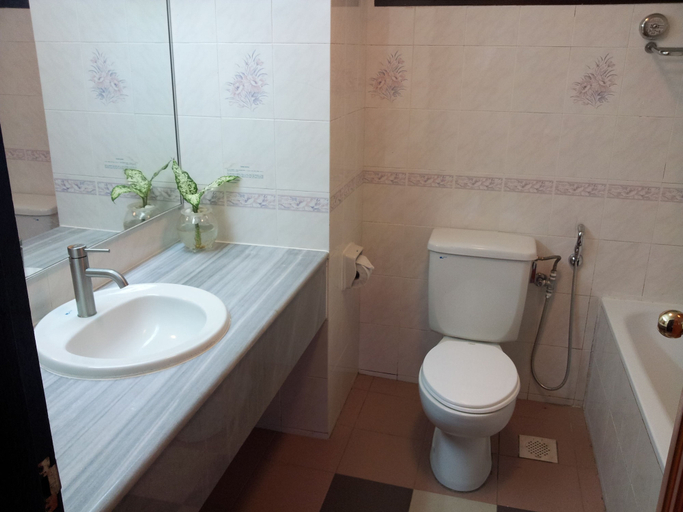 Bathroom 3, E Resort, Cameron Highlands