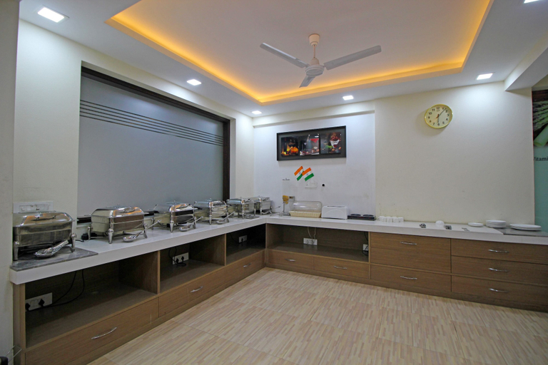 Food & Drinks 5, Gazebo Inn And Suites, Gurgaon