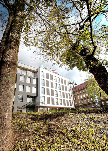 Exterior & Views 2, DeSilva Premium Opole, Ople