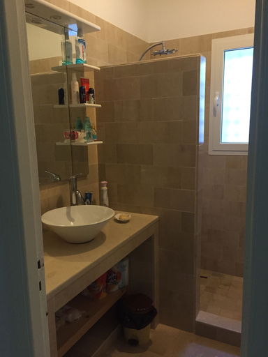 Bathroom 4, Dar Miramar, Ariana Médina