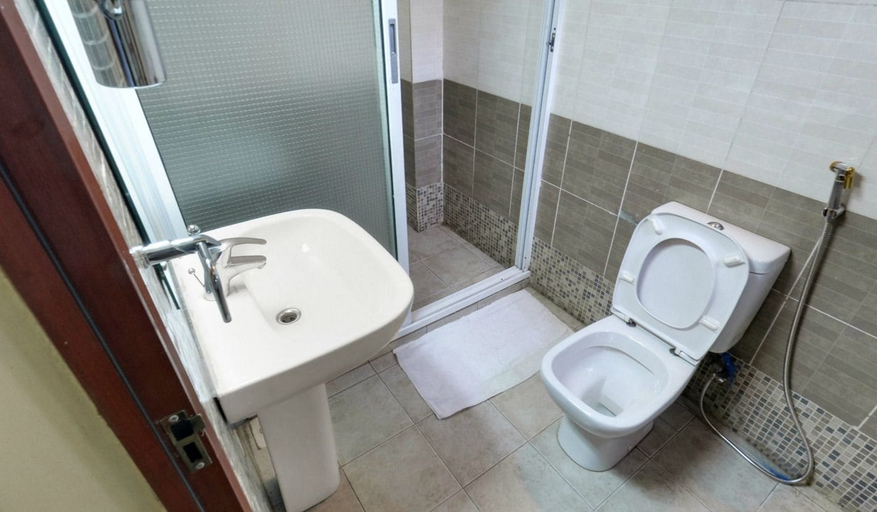 Bathroom 3, Space International, Starehe