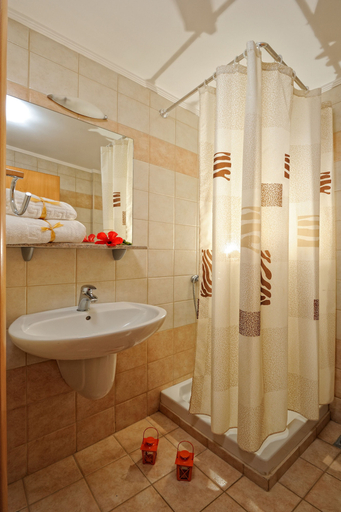 Bathroom 5, Stelios Residence Apartments, Crete