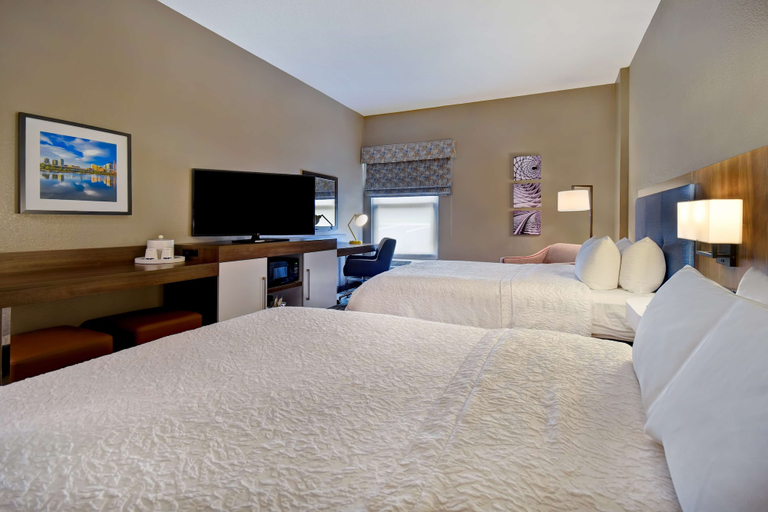 Bedroom 3, Hampton Inn Birmingham-Colonnade 280, Jefferson