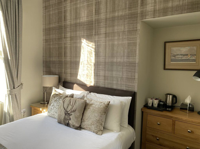 Bedroom 3, The Boat Hotel, Highland