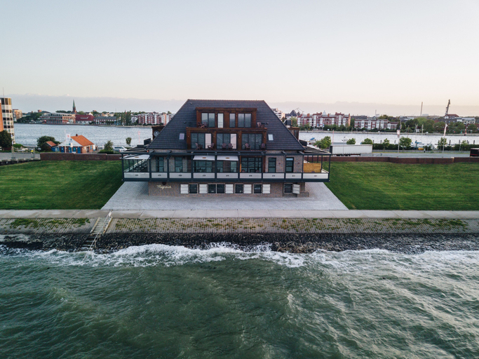 Exterior & Views 2, Hotel Fliegerdeich, Wilhelmshaven