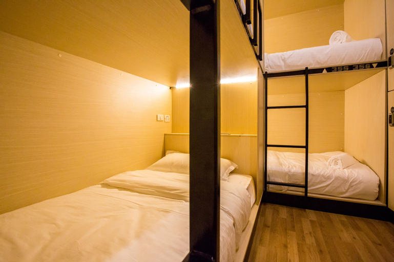 Bedroom 13