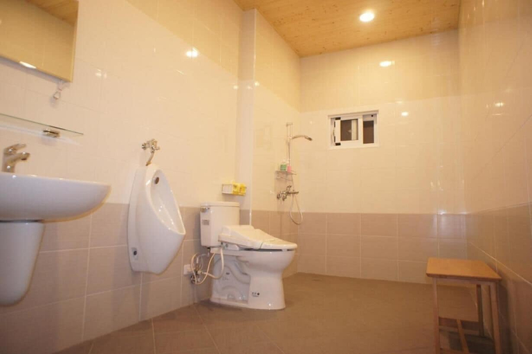 Bathroom 3, Simonhall B&B, Tainan
