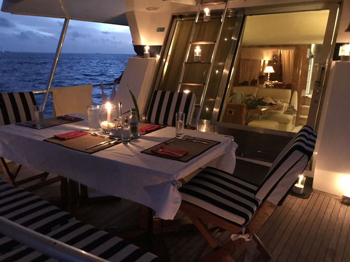 Food & Drinks 3, Yacht Fascination Maldives, Malé