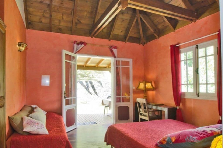 Bedroom 3, Les Jardins dHeva, Salazie