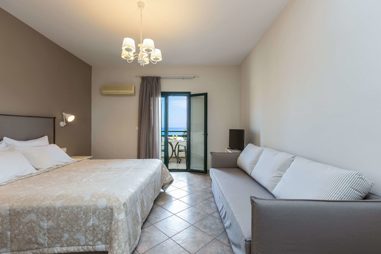 Bedroom 5, Hotel Manos Palace, Crete