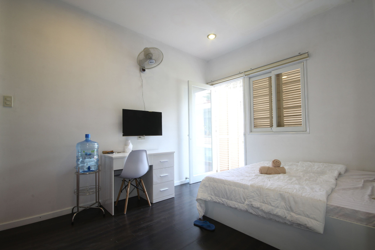 Bedroom 2, Smiley Apartment 13 - Adults Only, District 3