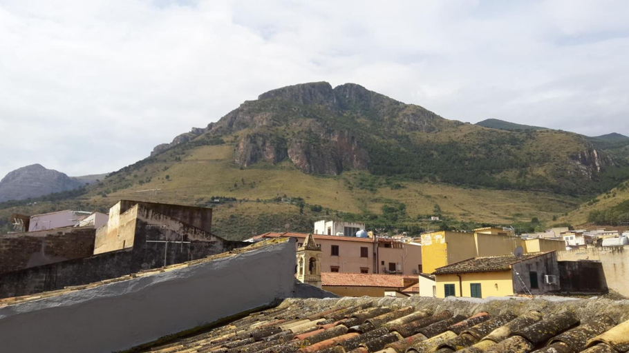 Exterior & Views 2, Case D'Anna, Trapani
