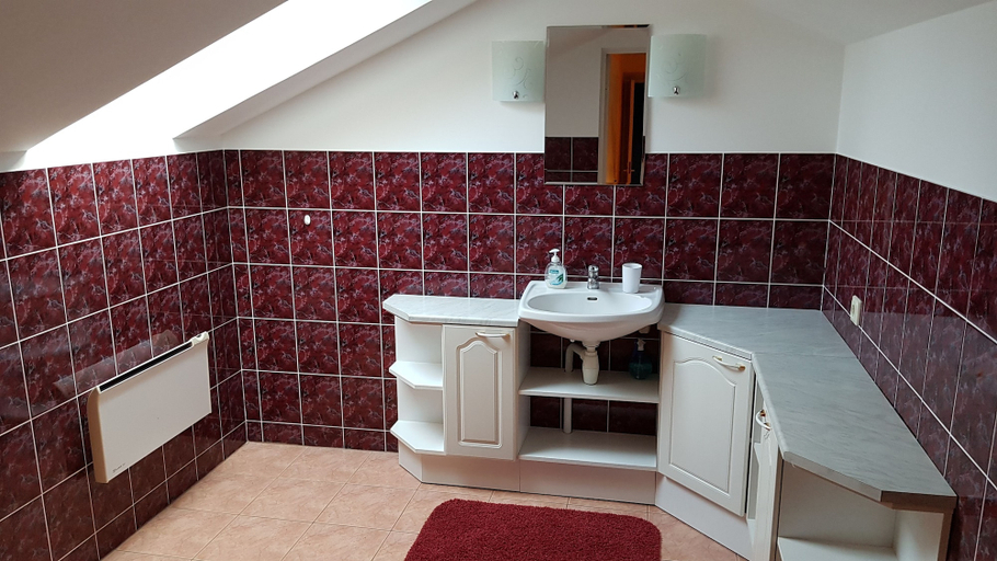 Bathroom 3, Sinilille 7 Holiday Home, Kuressaare
