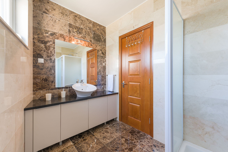 Bathroom 4, Villa Old Mill, Milna