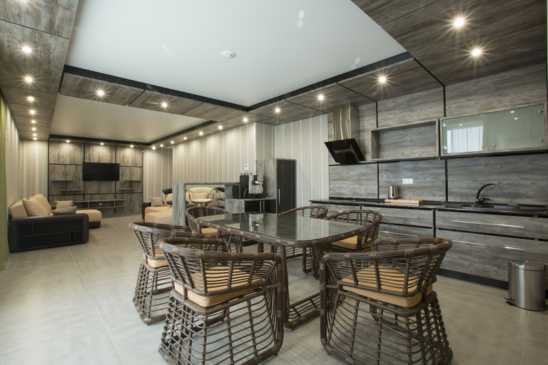 Food & Drinks 5, Alana Royal Hotel, Sochi gorsovet