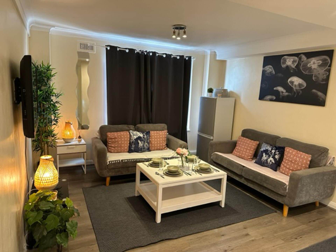 Primary image 5, Superb 1-bed Private Family Apartment in Centre, London
