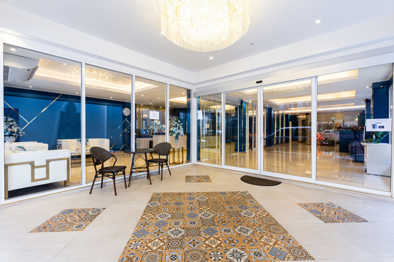 Siam Star Hotel, Ratchathewi