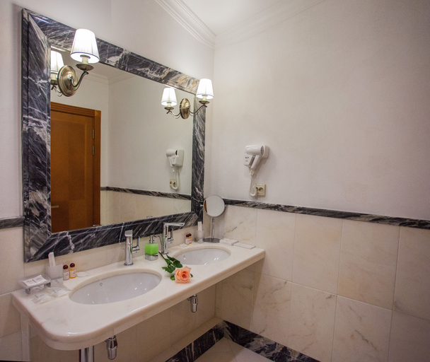 Bathroom 4, Abakan, Minusinskiy rayon