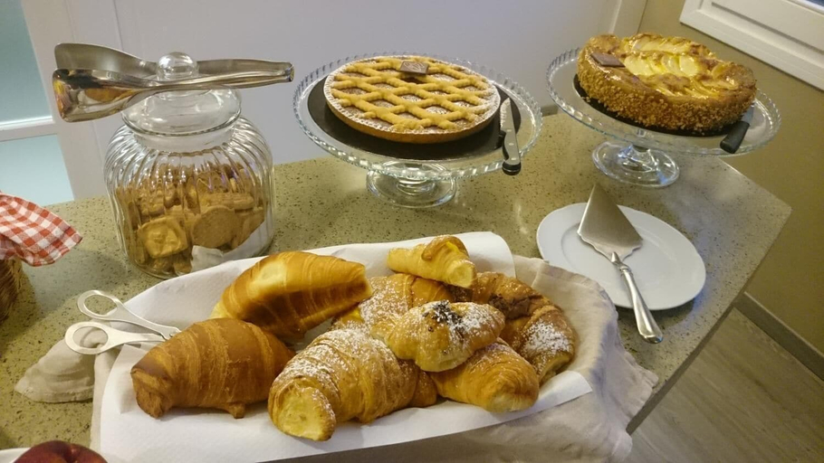 Food & Drinks 5, Villa Nabila, Reggio Nell'Emilia