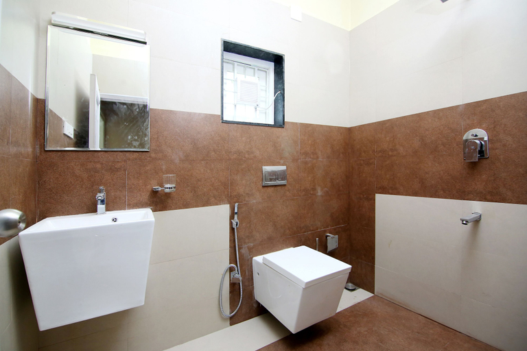 Bathroom 4, Le Villagio Resort & Domes, Wayanad