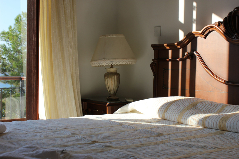 Bedroom 3, Villa Knossos