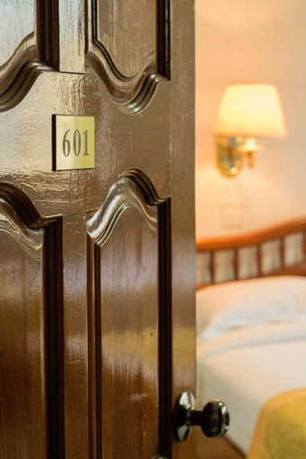 Bedroom 3, May Shan Hotel, Yangon