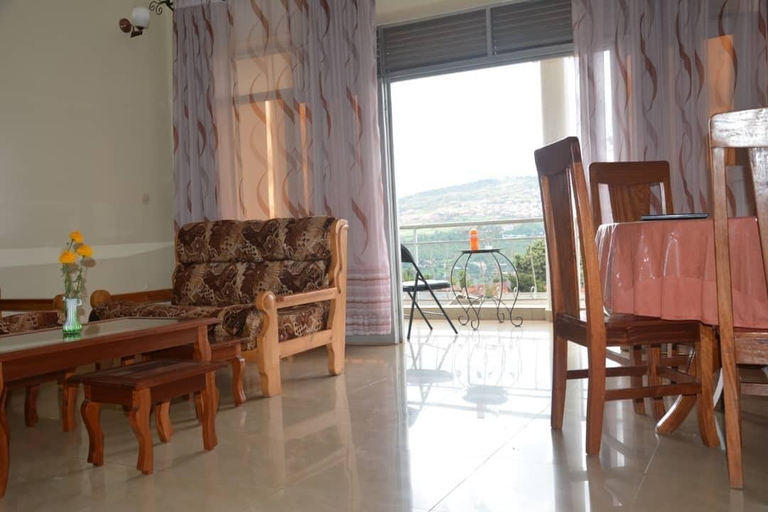 Others 5, La Floraison, Nyarugenge