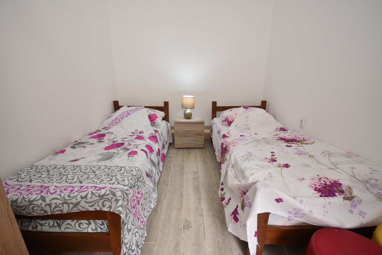 Bedroom 2, Seaside House