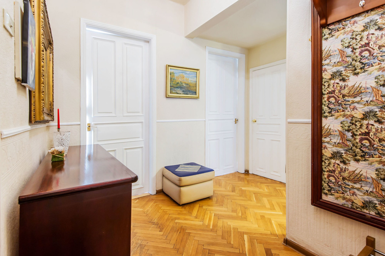 Others 4, GM Apartment New Arbat 31-12, Central