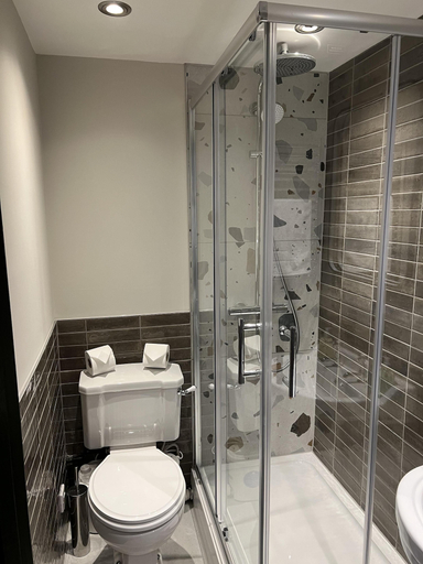 Bathroom 3, Queens Head Inn, Cumbria