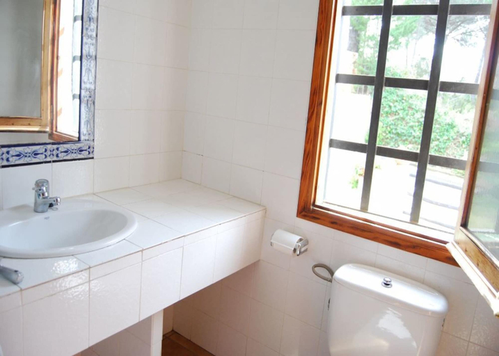 Bathroom 3, Villa in Lloret de Mar - 104820 by MO Rentals, Girona