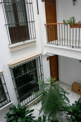 Others 4, Casa Palacio Luna, Cádiz