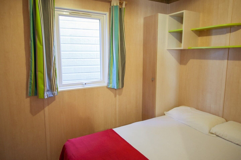 Bedroom 2, Camping Sènia Tucan, Girona