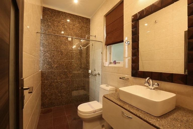 Bathroom 4, The Allure Villa Resort, Nainital