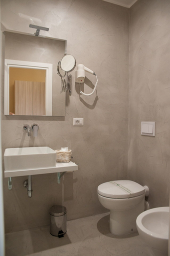 Bathroom 3, Lifestyle Veneto Suite, Roma