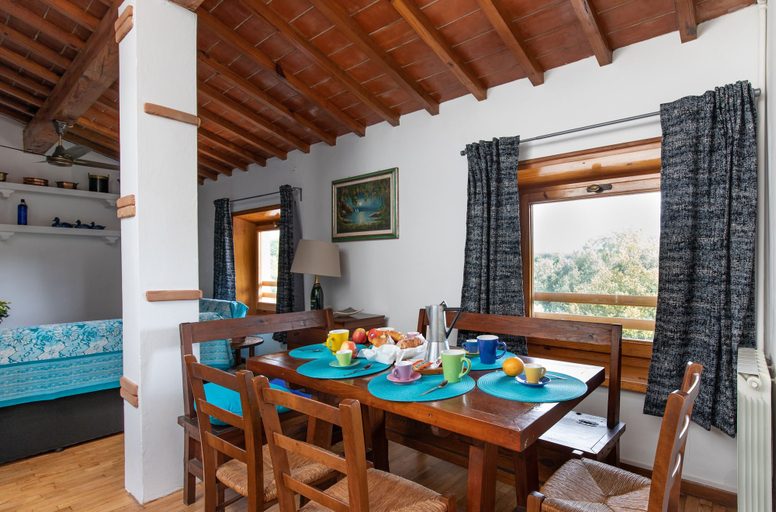 In-room dining 5, Eva Suite, Lucca
