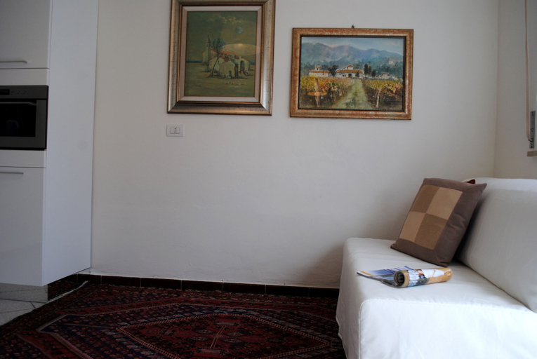 Bedroom 3, Lago Maggiore Studio 2, Novara