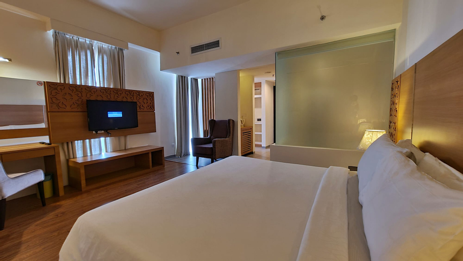 Bedroom 16