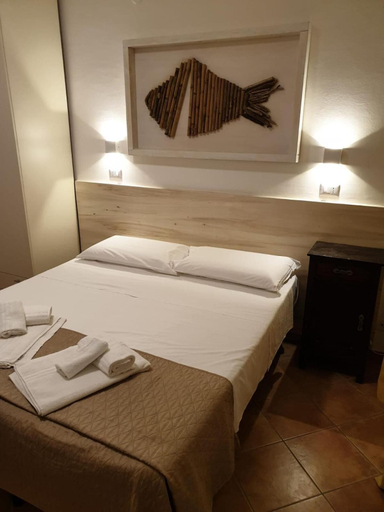 Bedroom 5, B&B Kalimaka, Salerno