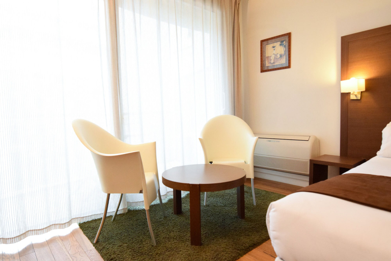 Bedroom 3, Residhotel Impérial Rennequin, Paris
