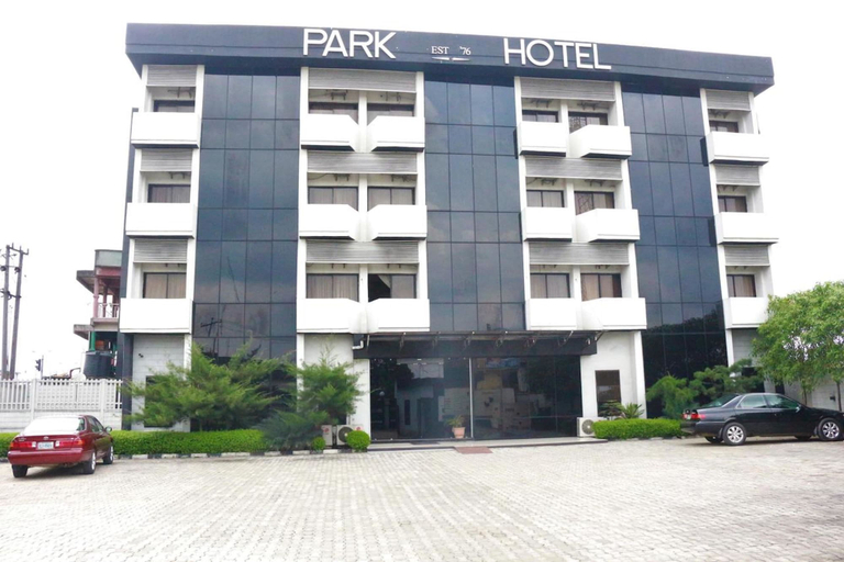 Exterior & Views 2, Park Hotels, Obio/Akp