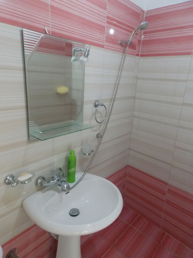 Bathroom 3, Besa Beach Saranda, Sarandës