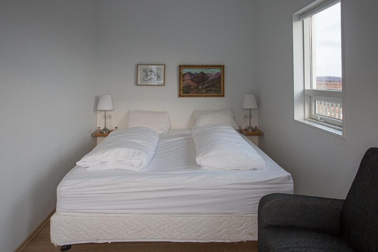Bedroom 2, Vogur Country Lodge, Dalabyggð