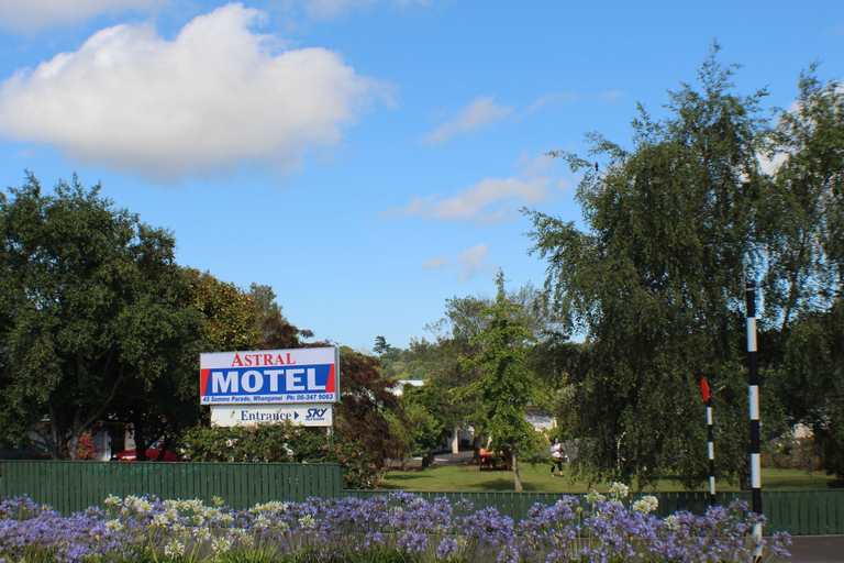 Exterior & Views 2, Astral Motel, Wanganui