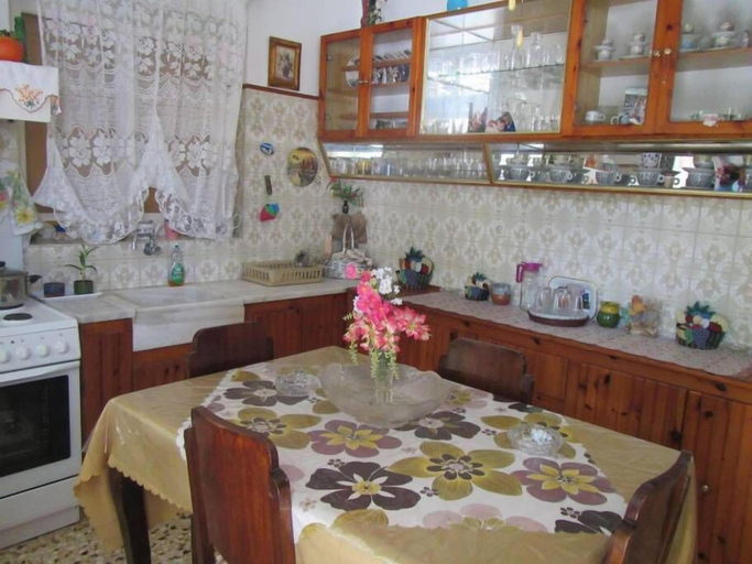 Food & Drinks, Harmony Apartments, North Aegean