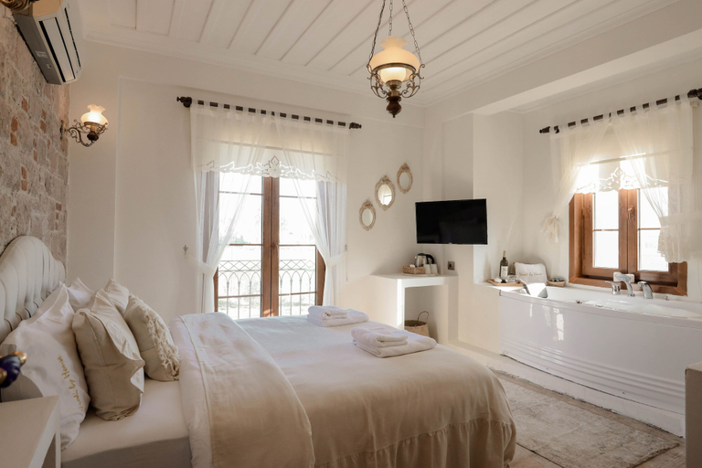 Bedroom 4, Cunda Vrodi By House, Ayvalık