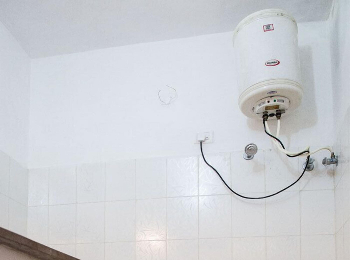 Bathroom 3, Skyview Holiday Home, Chandigarh