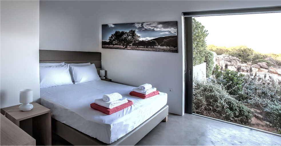 Bedroom 3, Marathon Blue, Attica